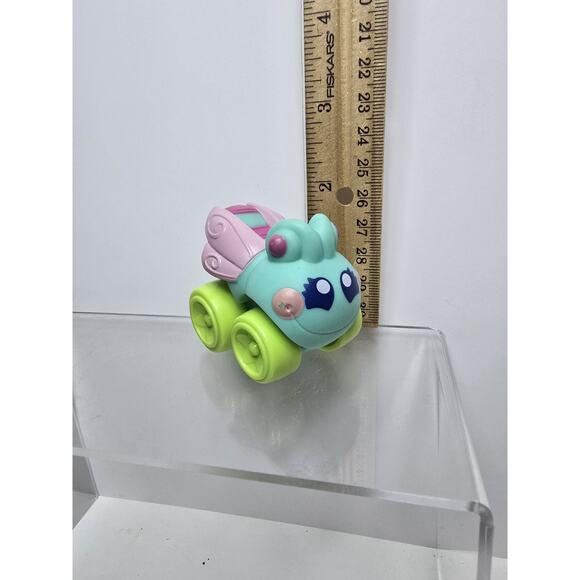 Playskool 2009 Wheel Pals Pink Insect Bugs 2.25" Play Vehicle Hasbro - Picture 1 of 5